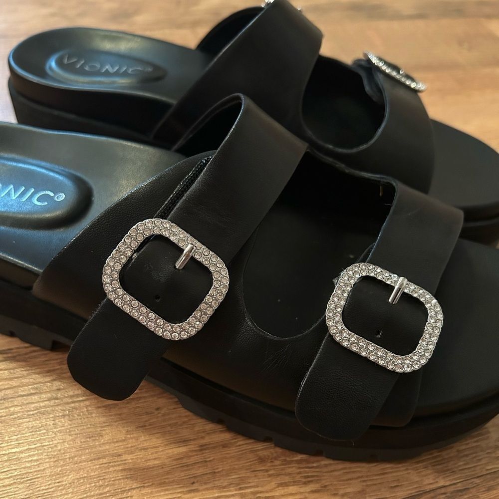 Vionic Women’s Size 9 Solid Black Rhinestone Buck… - image 6